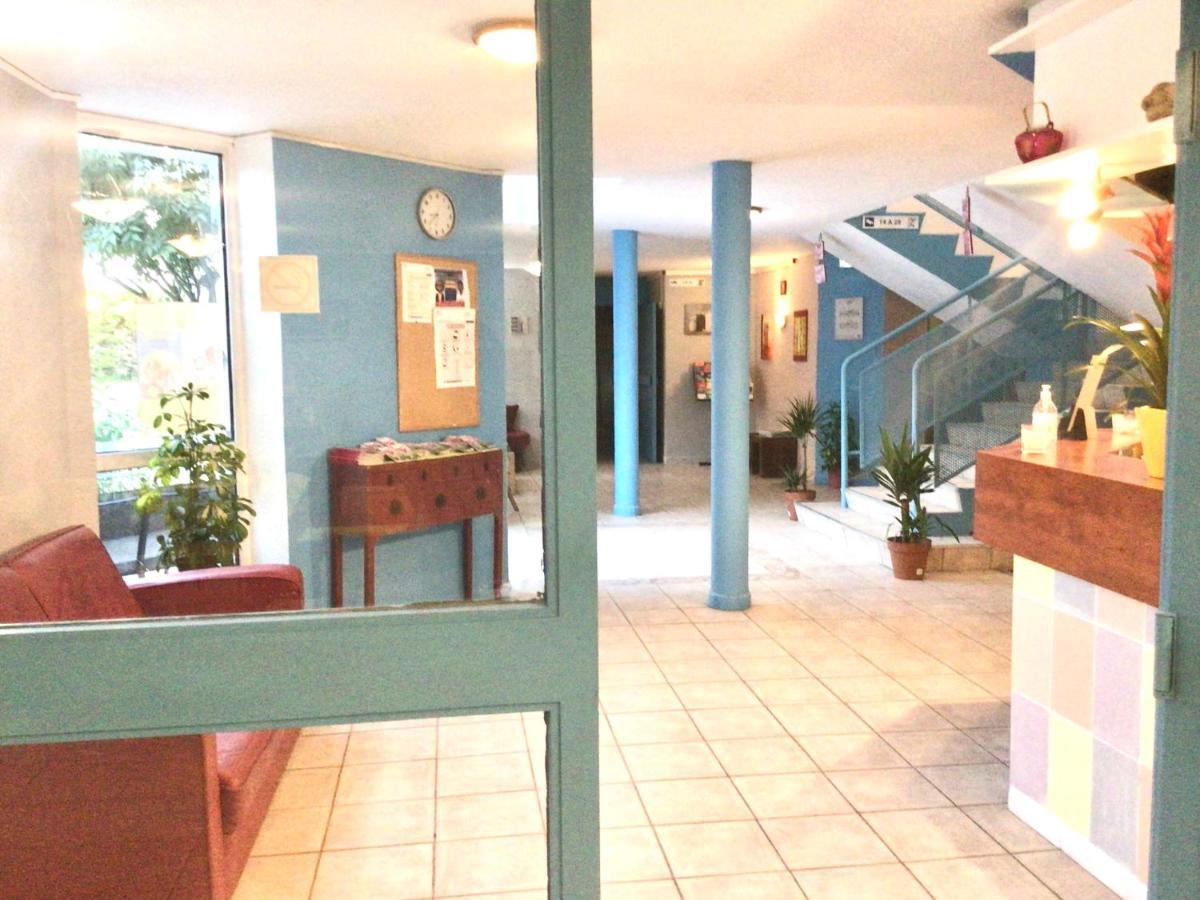 Confortel Avignon Tgv Hotel Ngoại thất bức ảnh