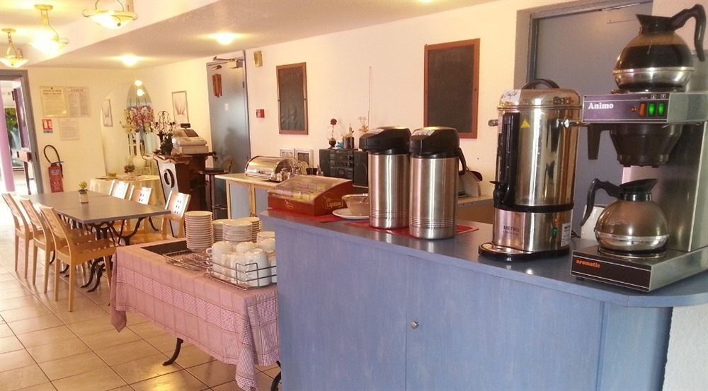 Confortel Avignon Tgv Hotel Ngoại thất bức ảnh